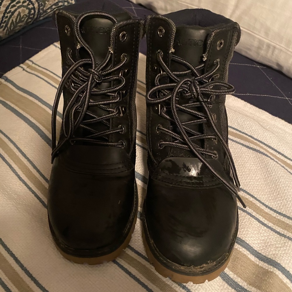 Nautica big boys boots size 7.